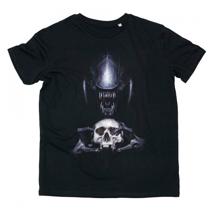 Camiseta Alien con Cráneo humano. Alien El Octavo pasajero
