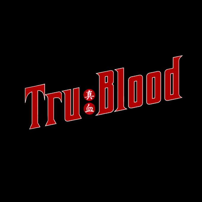 Camiseta Chica True Blood logo