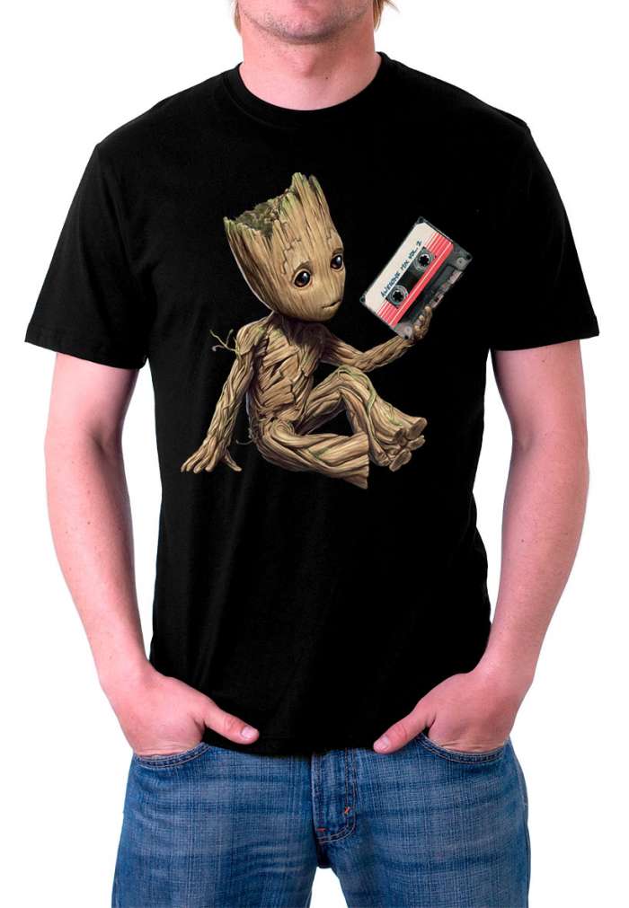 Camiseta Guardianes de la Galaxia. Groot and wesome mix vol2