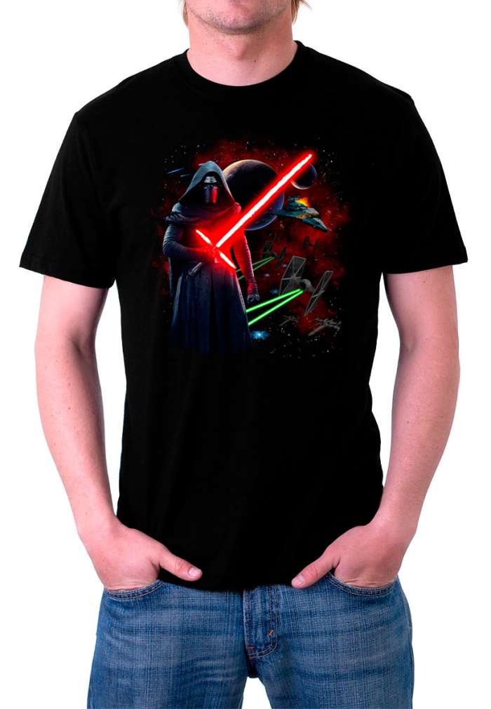 Camiseta Kylo Ren espada láser. Star Wars Episodio VII