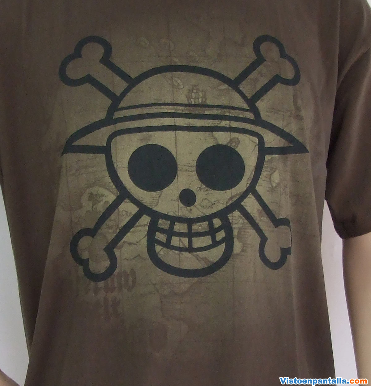 Camiseta One Piece. Mapa y Símbolo Pirata