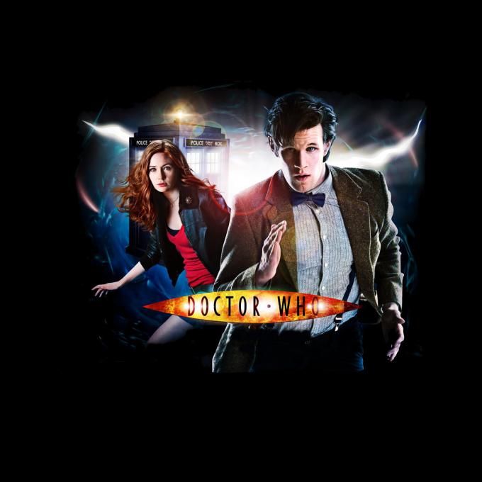 Camiseta chica Doctor Who. 11º Doctor y Amy