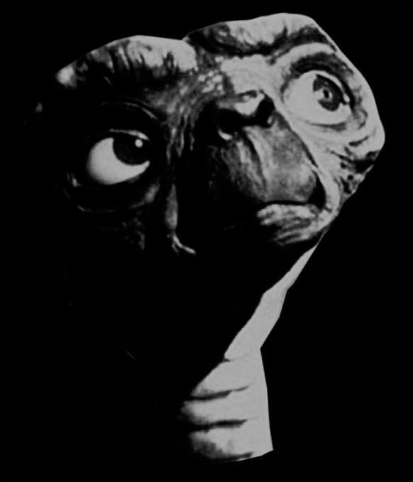 Camiseta chica E.T el Extraterrestre. Nostalgia