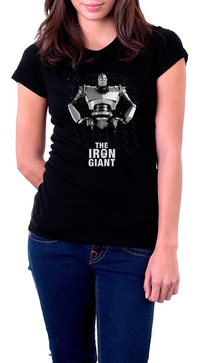 Camiseta chica El gigante de hierro. Modelo 2