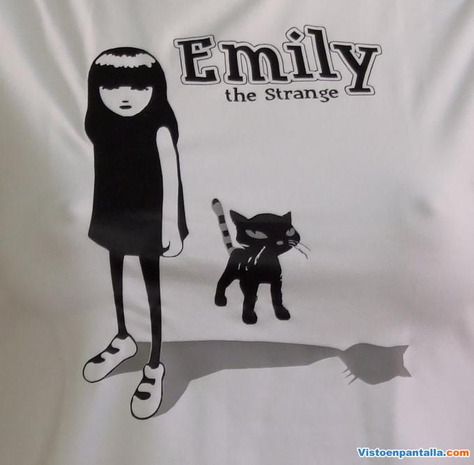 Camiseta chica Emily y gato