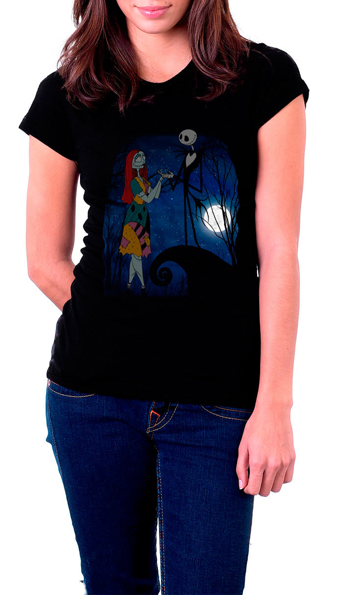 Camiseta chica Jack y Sally. Pesadilla antes de Navidad