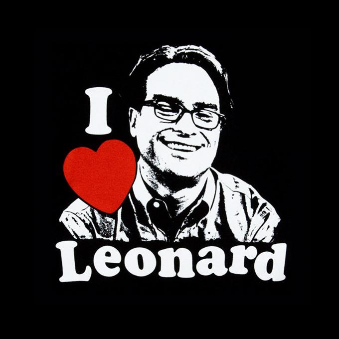 Camiseta chica The Big Bang Theory. I Love Leonard