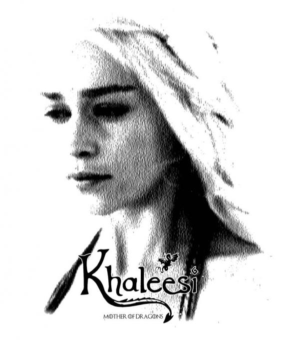 Camiseta chica rostro Khaleesi. Juego de Tronos