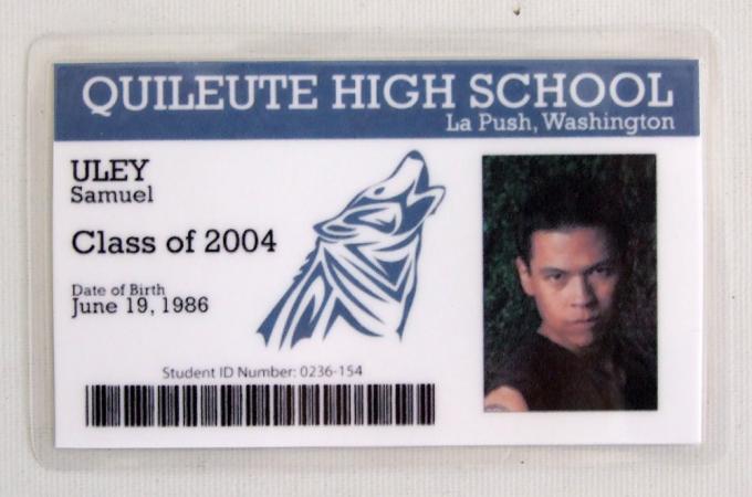 Carnet de Estudiante Crepúsculo. Quileute High School
