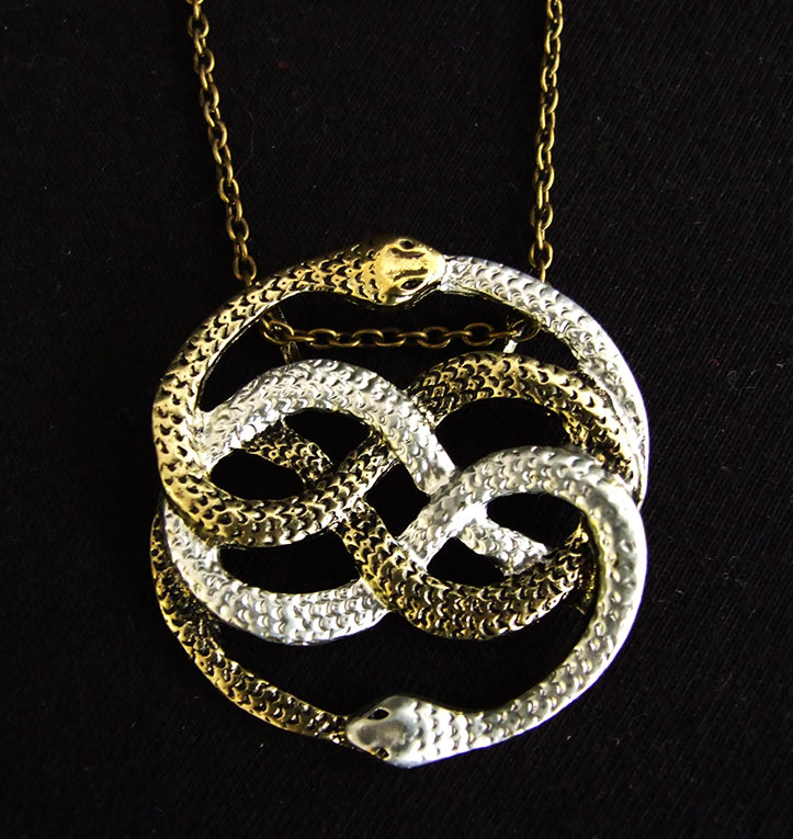 Colgante Auryn La Historia Interminable. Talismán 4 cm