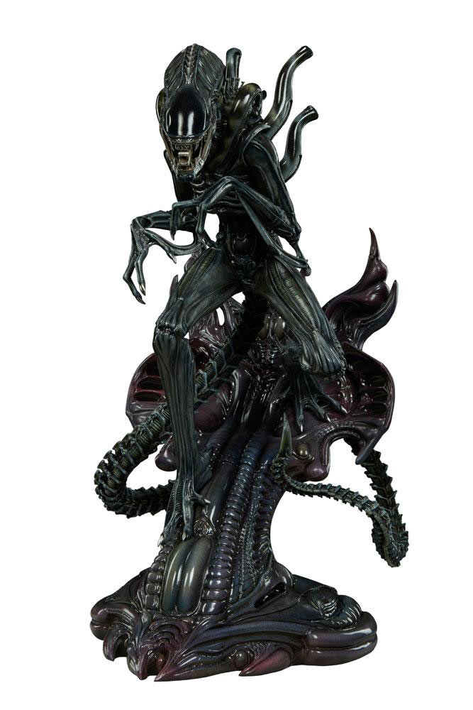 Estatua Alien Warrior 44 cm. Alien vs. Predator. Sideshow Collectibles