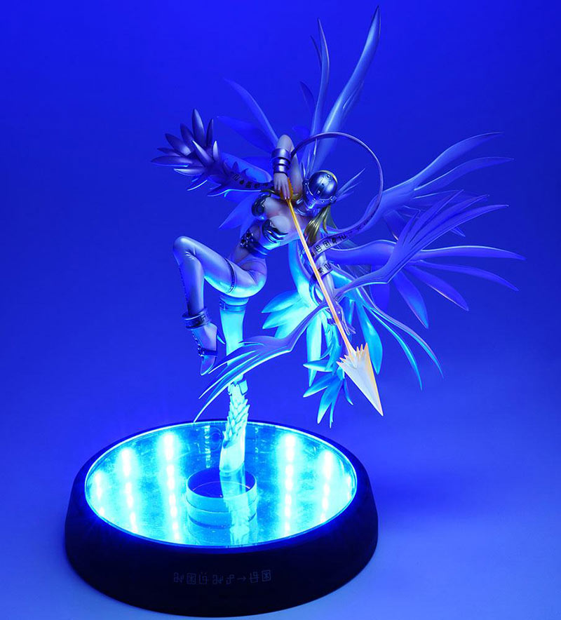 Estatua Angewomon Holy Arrow 27 cm. Digimon Adventures. Serie G.E.M. Versión Deluxe. Con luz. Megahouse