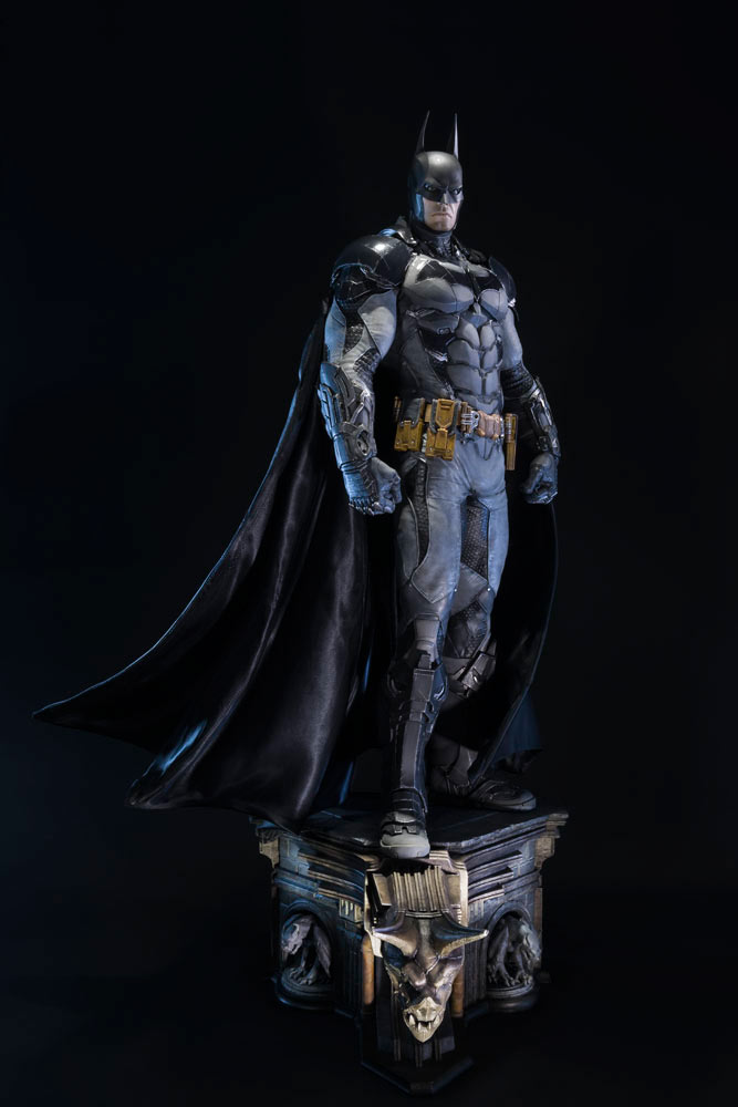 Estatua Batman: Arkham Knight 94 cm. Versión estándar. Escala 1:3. Prime 1 Studio