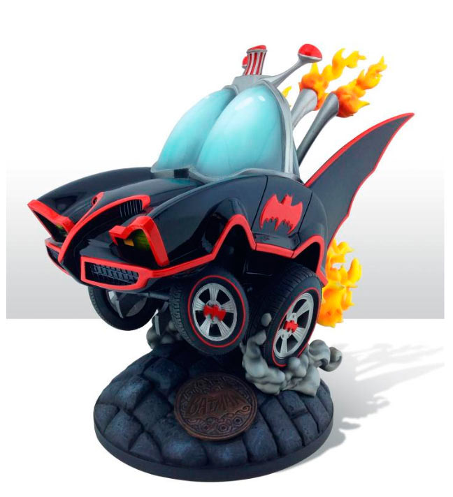 Estatua Batmóvil 21 cm. Batman. Versión serie de TV 1966. DC Cómics. Cryptozoic Entertainment
