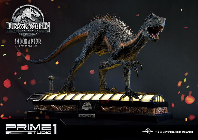 Estatua Indoraptor 101 cm. Jurassic World: El reino caído. Escala 1:6. Con luz. Prime 1 Studio