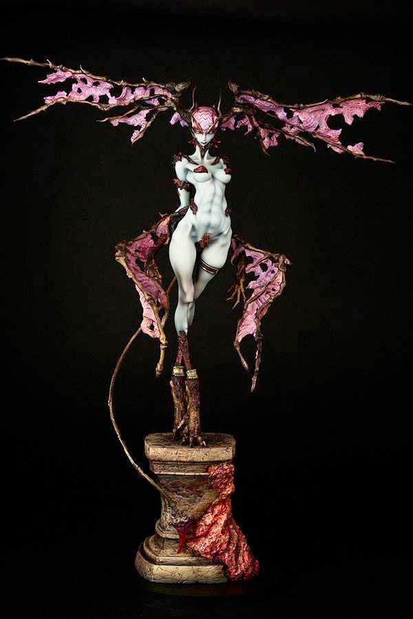 Estatua Lady The Extreme Devil 45 cm. Devilman. Orca Toys