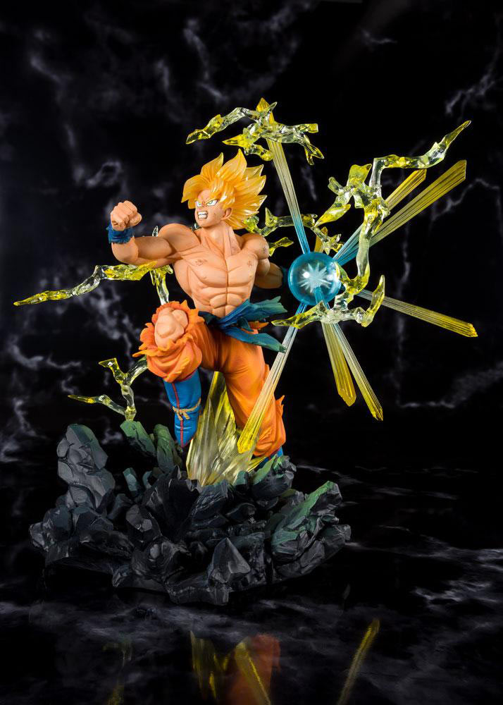 Estatua Super Saiyan Son Goku 20 cm. Dragon Ball Z. FiguartsZERO. Bandai