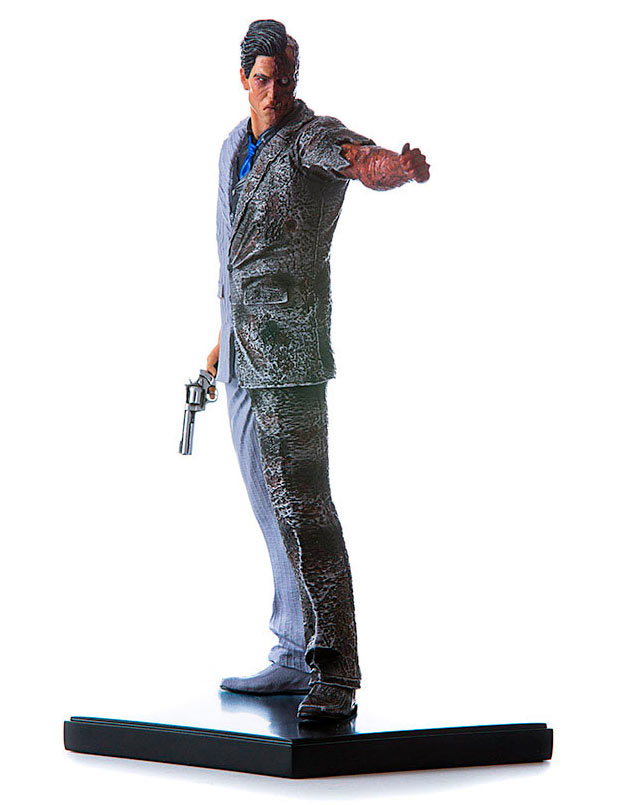 Estatua Two-Face 18 cm. Batman: Arkham Knight. Escala 1:10. DC Cómics. Iron Studios