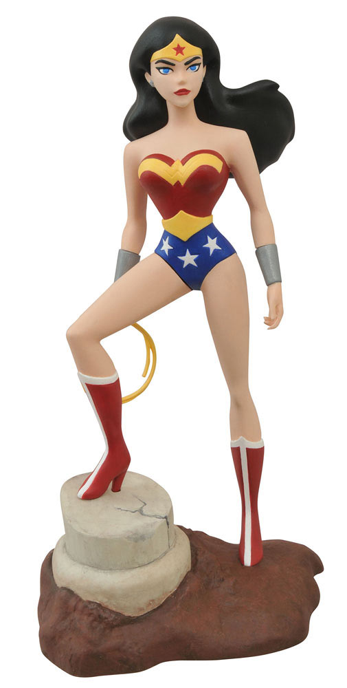Estatua Wonder Woman 23 cm. Liga de la Justicia (serie animada). Línea Femme Fatales. Diamond Select