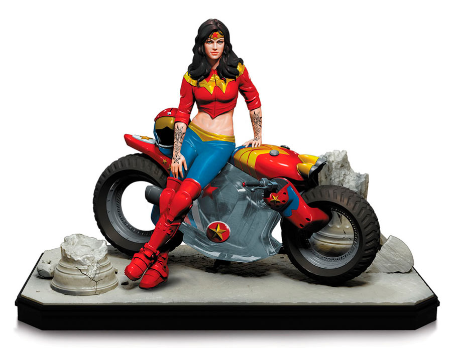 Estatua Wonder Woman 27 cm. Línea Gotham City Garage. DC Cómics. DC Collectibles