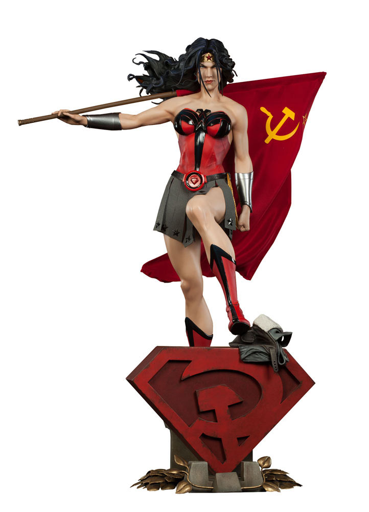 Estatua Wonder Woman 56 cm. Superman: Red Son. Premium Format. Sideshow Collectibles