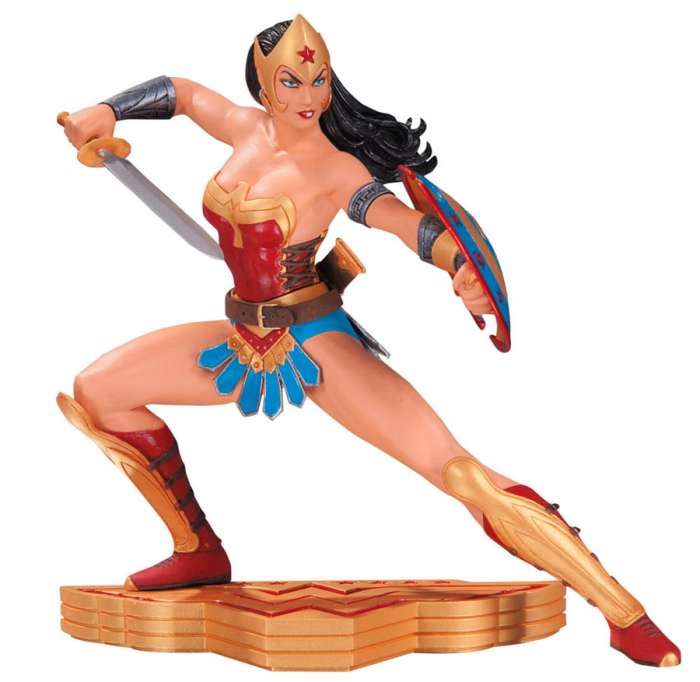 Estatua Wonder Woman: The Art of War 15 cm. Diseño de Jose Luis Garcia-Lopez. DC Collectibles