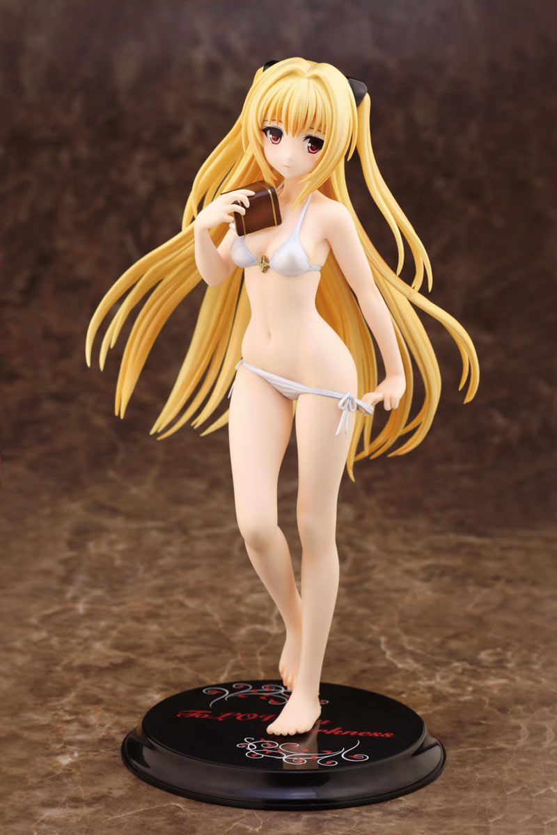 Estatua Yami-chan 24 cm. To Love-Ru Darkness. Versión bikini. Escala 1:7. Alphamax