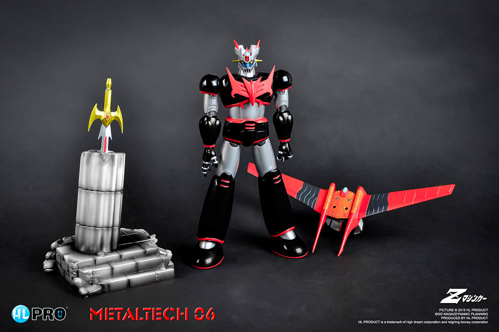 Figura Mazinger Z de 15 cm. Black version