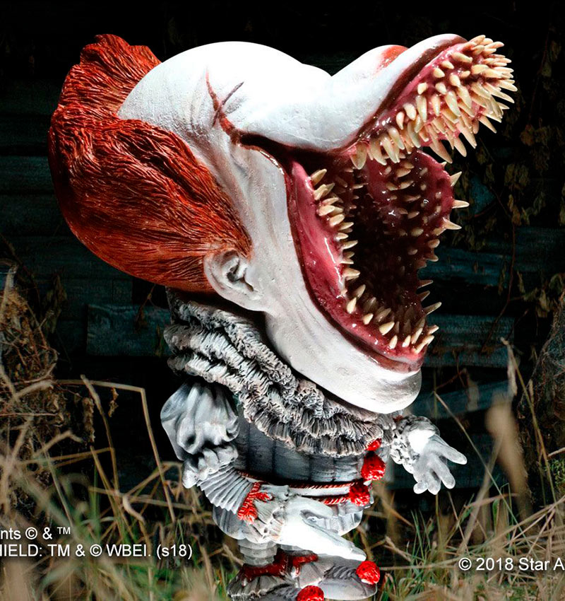 Figura Pennywise 15 cm. It (Eso) 2017. Scary Version. Defo-Real Series. Stephen King. Star Ace Toys