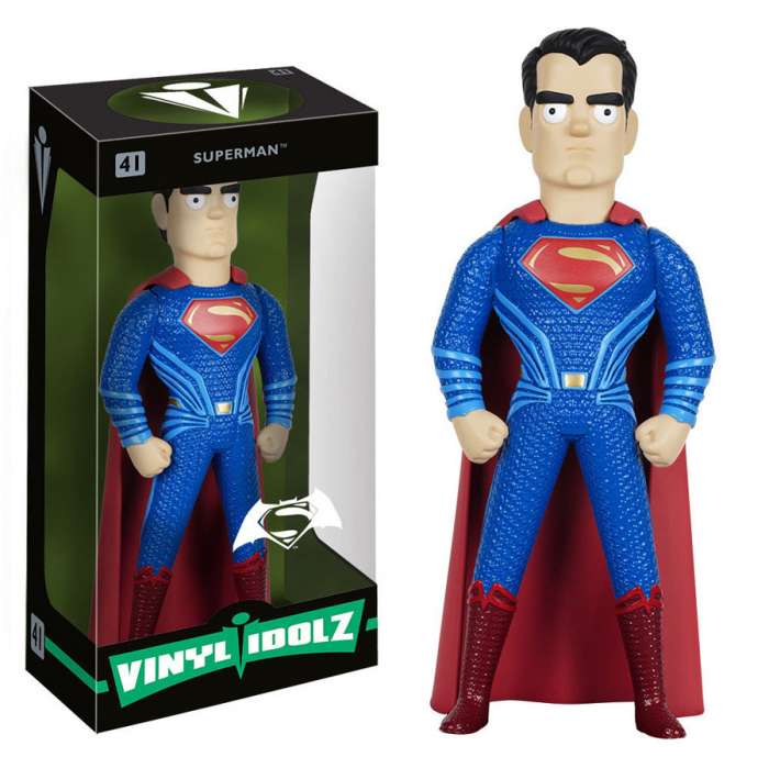 Figura Superman 20 cm. Batman v Superman: el Amanecer de la Justicia. Línea Vinyl Idolz. Funko