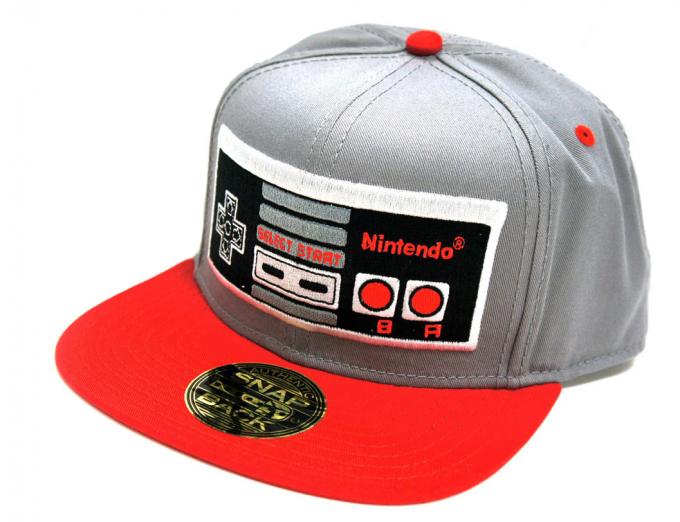 Gorra béisbol Nintendo. Mando NES