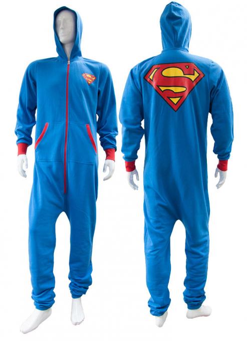 Mono con capucha Superman. Logo clásico