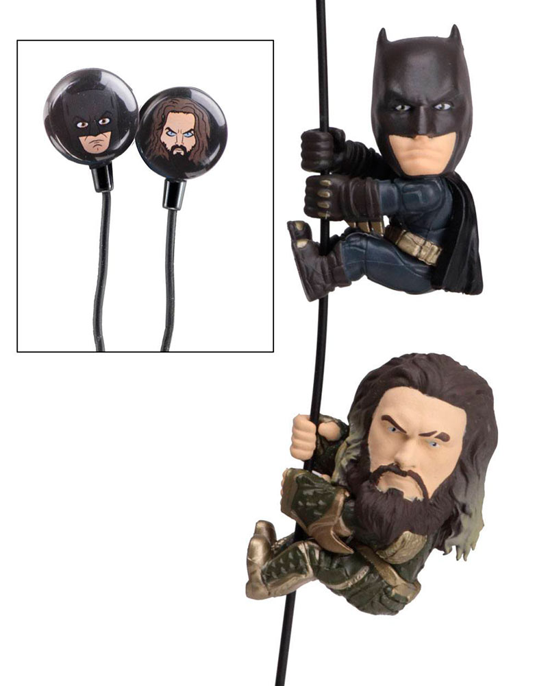 Pack de 2 figuras Scalers Batman & Aquaman con auriculares. DC Cómics. NECA