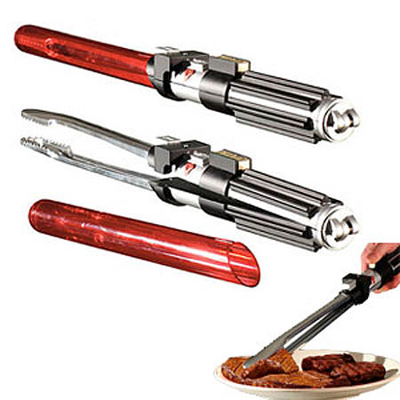 Pinzas barbacoa sable con luz y sonido. Star Wars