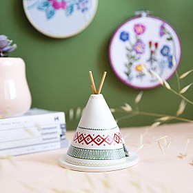 Quemador de incienso con forma de tipi