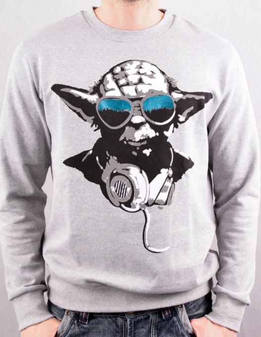 Sudadera Yoda. Modelo gris. Star Wars