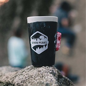 Taza de escalada con presa para agarre