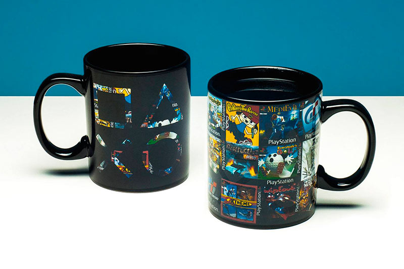 Taza térmica Playstation Game Cover